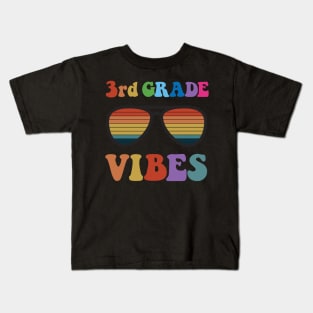 3rd Grade Vibes Kids T-Shirt